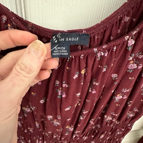 American Eagle Off the shoulder floral top - Picture 2 of 2